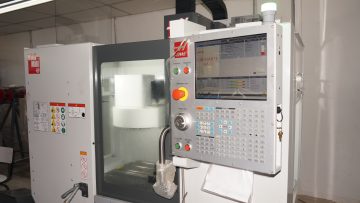 NUEVO CENTRO DE MAQUINADO VERTICAL CNC COMPACTO