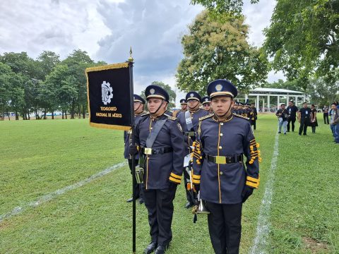 EVALUACIÓN DENTRO DEL IX ENCUENTRO REGIONAL DE BANDAS DE GUERRA Y ESCOLTAS DE BANDERAS