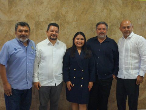 ACTO DE RECEPCIÓN PROFESIONAL DE LA C. MERCY SHARON QUINTAL CARRERA