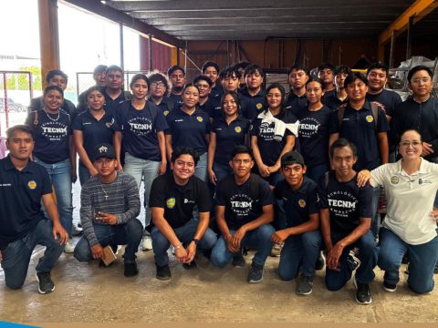 VISITA A LA FÁBRICA DE MOBILIARIO PUZA