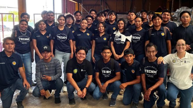 VISITA A LA FÁBRICA DE MOBILIARIO PUZA