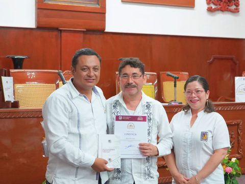 PARTICIPACIÓN EN LA OBRA “EDUCACIÓN SUPERIOR E INNOVACIÓN CURRICULAR”