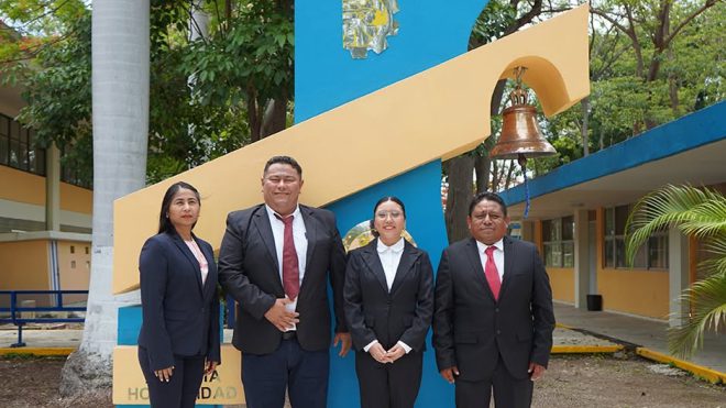 ACTO DE RECEPCIÓN PROFESIONAL DE LA C. KATHERINE ANIELCA MAY COLLÍ