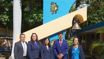ACTO DE RECEPCIÓN PROFESIONAL DE LOS CC. FABIOLA GÓNGORA COLLI Y DARWIN