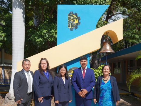 ACTO DE RECEPCIÓN PROFESIONAL DE LOS CC. FABIOLA GÓNGORA COLLI Y DARWIN