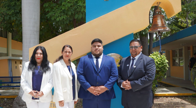 ACTO DE RECEPCIÓN PROFESIONAL DEL C. VÍCTOR MANUEL OROZCO SOSA