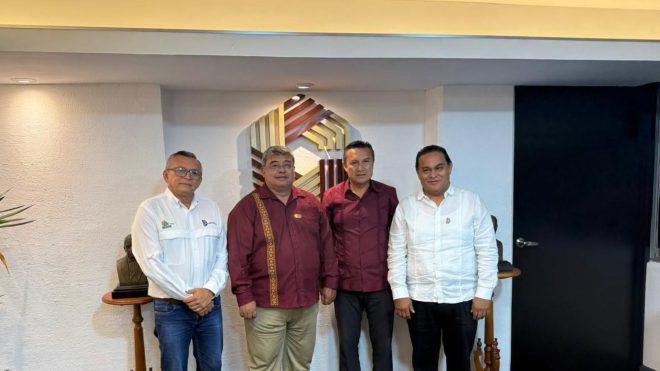 REUNIÓN DE TRABAJO ENCABEZADA POR EL SECRETARIO DE EDUCACIÓN DEL ESTADO DE CAMEPCHE